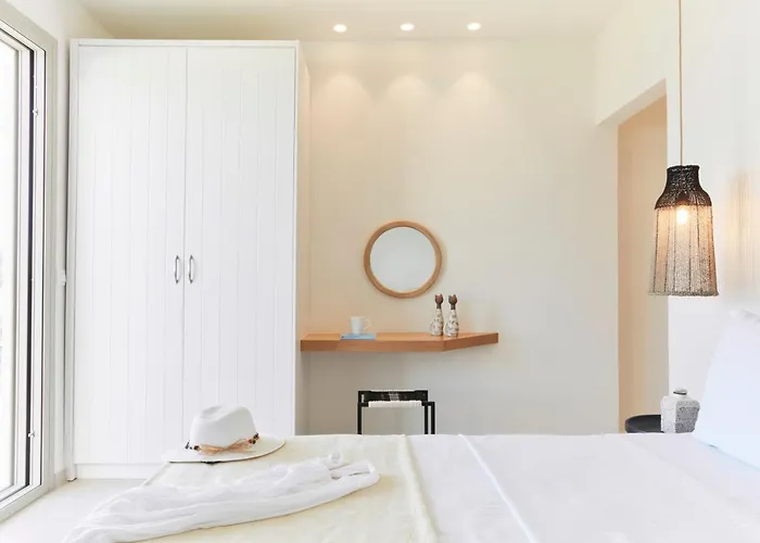 Ammos Luxury 4* 스키아토스 타운