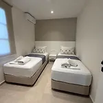 Ξενοδοχείο με διαμερίσματα Ammos Luxury 4*