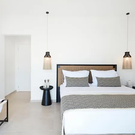 Ammos Luxury Aparthotel 4*